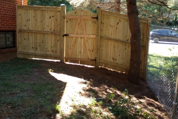 Professional fencing contractors